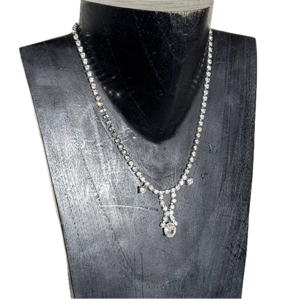 Rhinestone Necklace Classy Drop pendant Vintage Mid Century